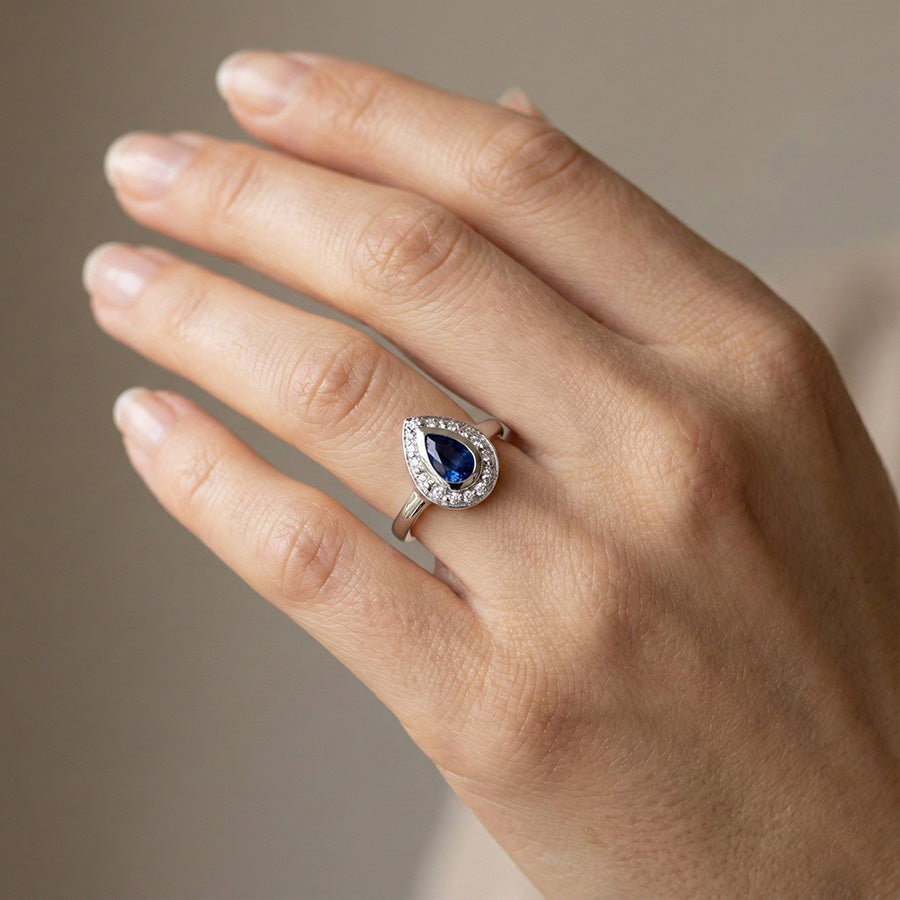 1.30 Ct Ceylon Sapphire Pear Natural Earth Mined Diamonds Wedding Ring