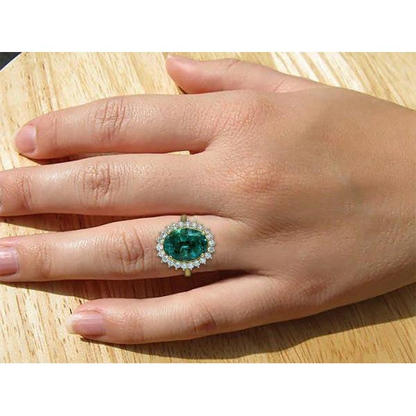 11 Ct Oval Green Emerald With Diamond Wedding Ring 14K Yellow Gold