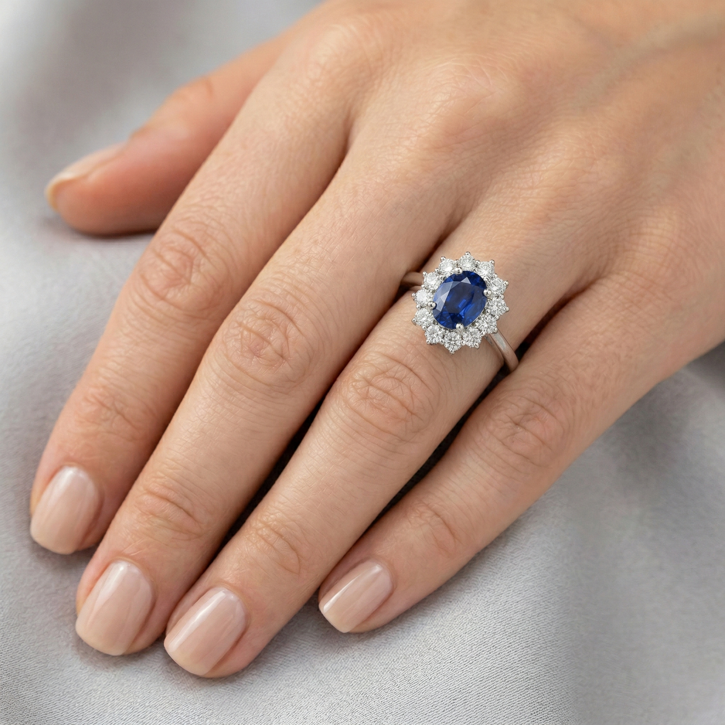 2.40 Carats Ceylon Sapphire And Natural Earth Mined Diamond Ring White Gold 14K