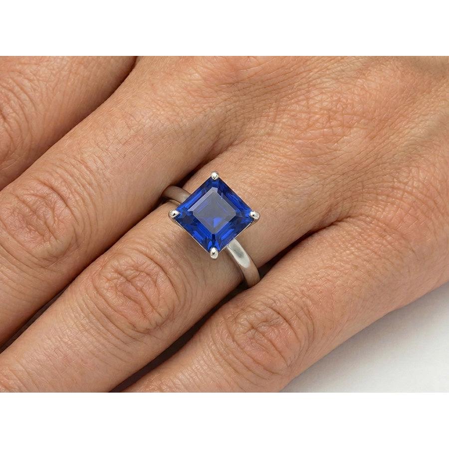 2 Carats Emerald Solitaire Gemstone Ring Ceylon Sapphire White Gold