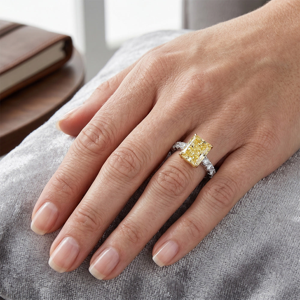 Canary Yellow Diamond Statement Ring – VVS Clarity 2.5 ct 14K