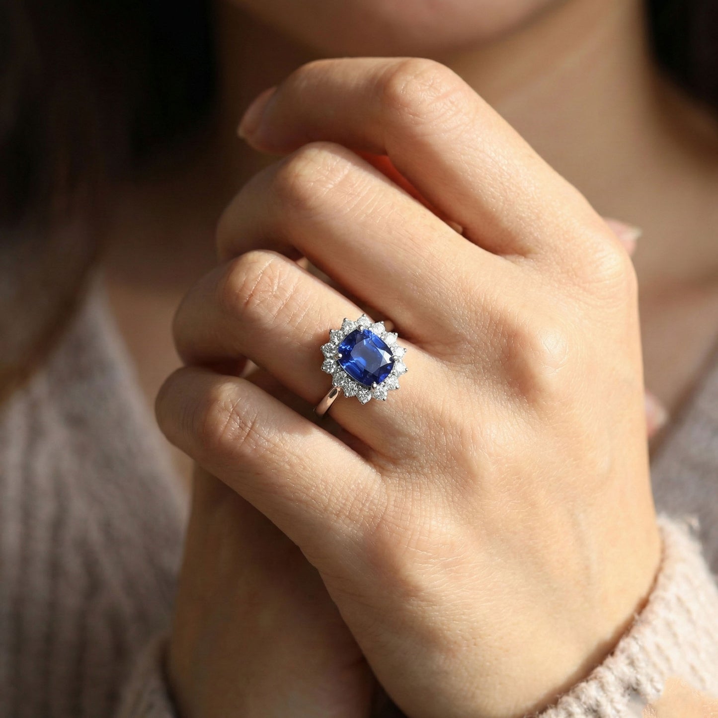 Ceylon Sapphire 4.25 Carat Natural Earth Mined Diamonds Ring White Gold 14K