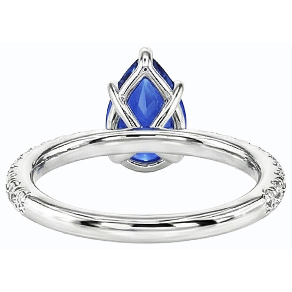 natural round sapphire 3ct ring on white background