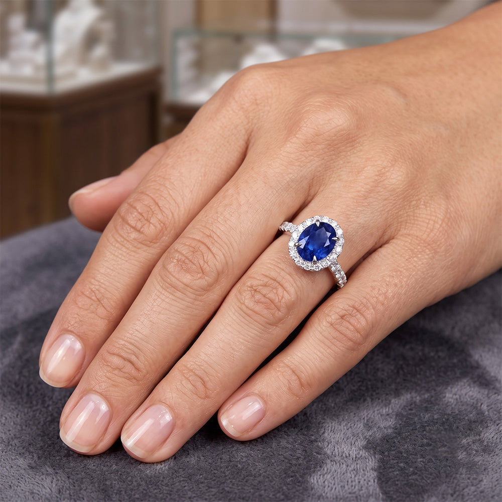 Ladies Halo Sri Lankan Sapphire & Pave Set Natural Earth Mined Diamond Ring 5.50 Carats