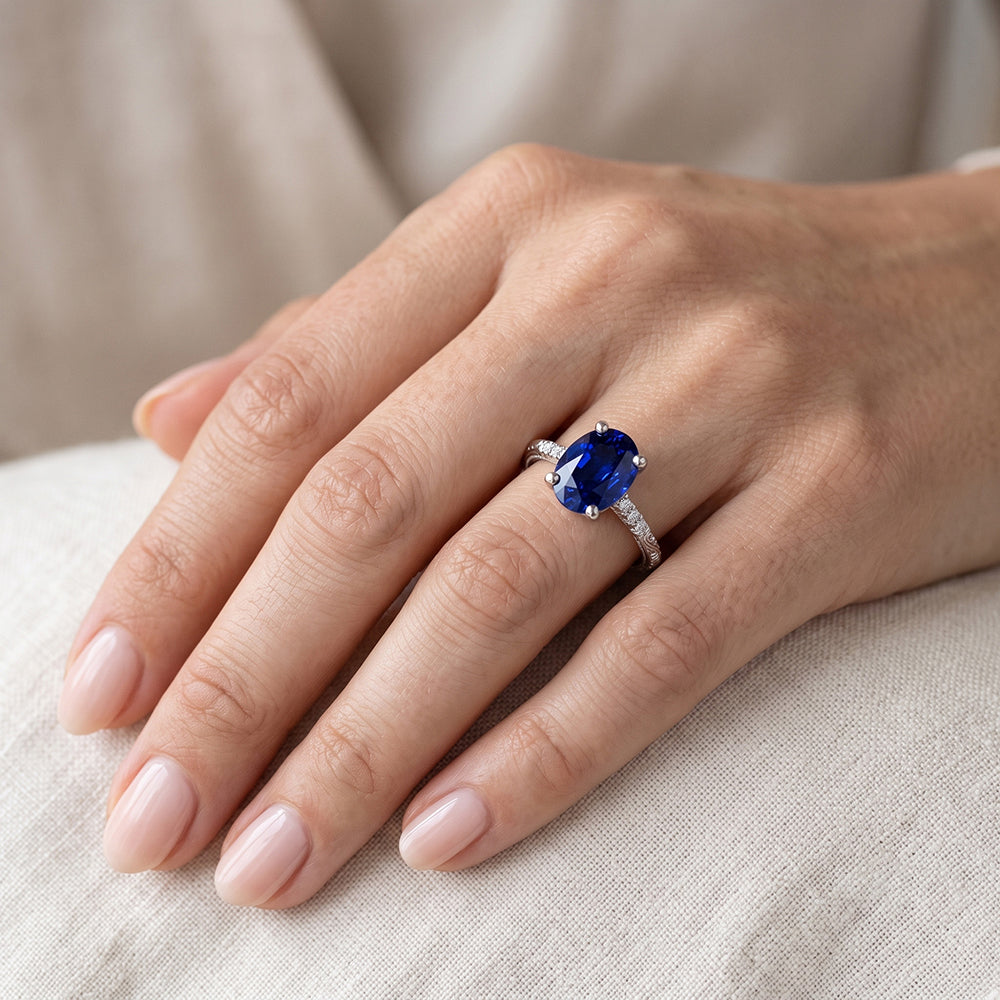 Natural Real ( Not Lab Grown ) Antique Style Solitaire Blue Sapphire With Accents Ring 3.50 Carats