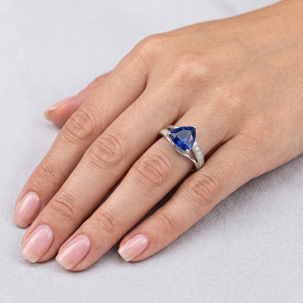 Natural Sapphire Ring 2ct - White Gold 14K
