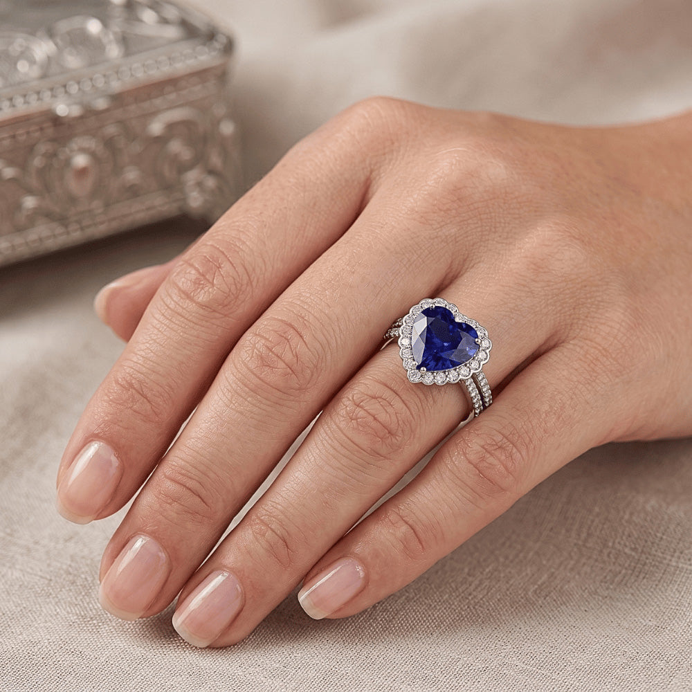 Natural Sapphire Ring 5ct - White Gold 14K