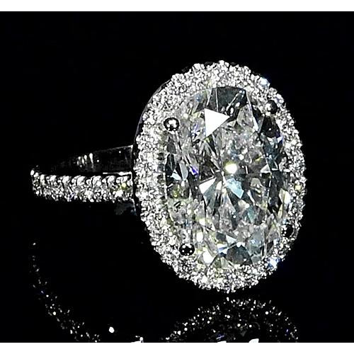Oval Lab Grown Diamond Ring With 6 Carats