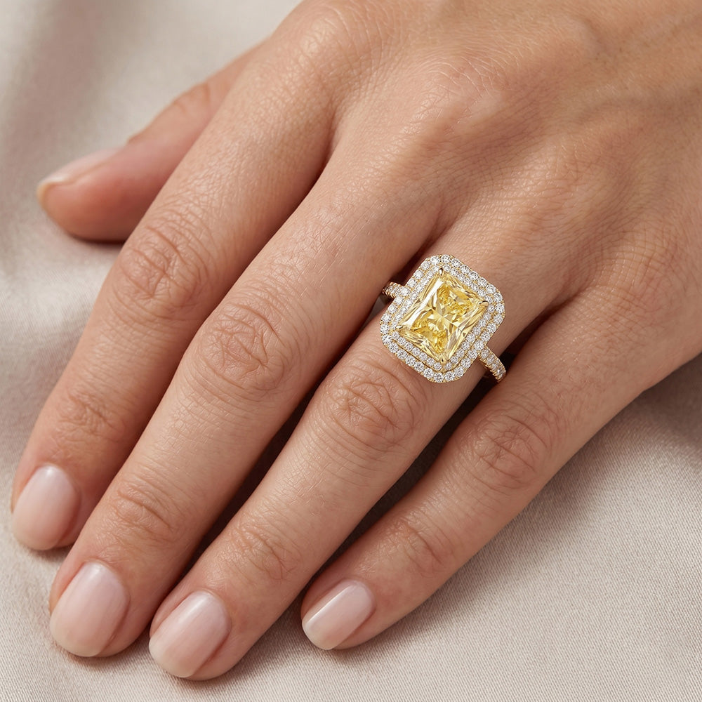 Pavé Fine Jewelry Ring – Yellow Canary Diamond 4.25 ct 14K