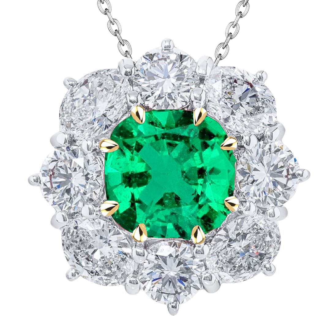 Real Cushion Green Emerald Pendant Halo Necklace 20 mm
