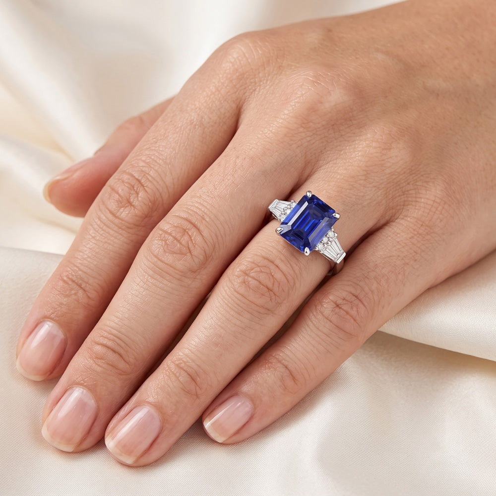 Round & Baguette Natural Earth Mined Diamond Sri Lankan Sapphire Ring Emerald Cut 4 Carats