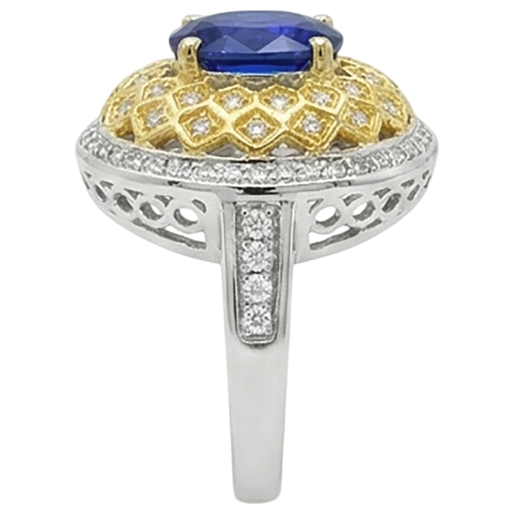 Sparkling 3.11 Ct Oval Tanzanite Natural Earth Mined Diamonds Ring Two Tone Gold