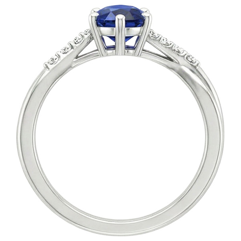 natural round sapphire 4.50ct ring on white background
