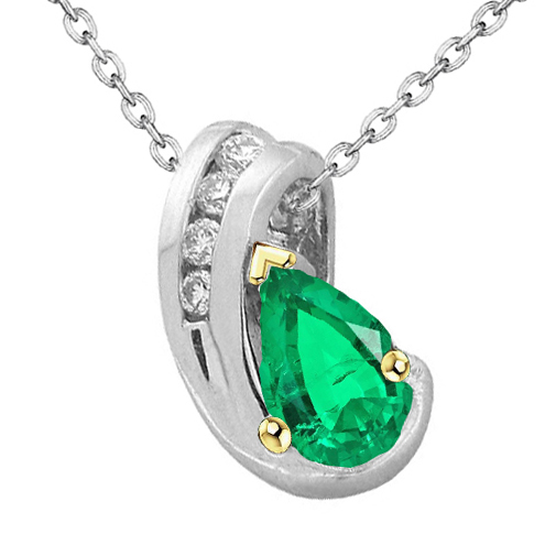 natural round emerald 2ct pendant front view