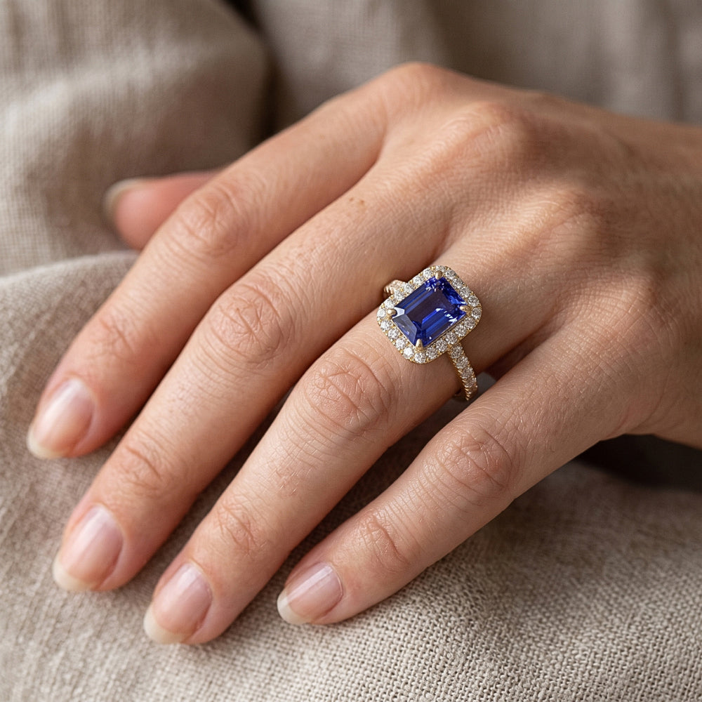 Yellow Gold Halo Anniversary Ring & Round Natural Earth Mined Diamonds 4 Carats Jewelry