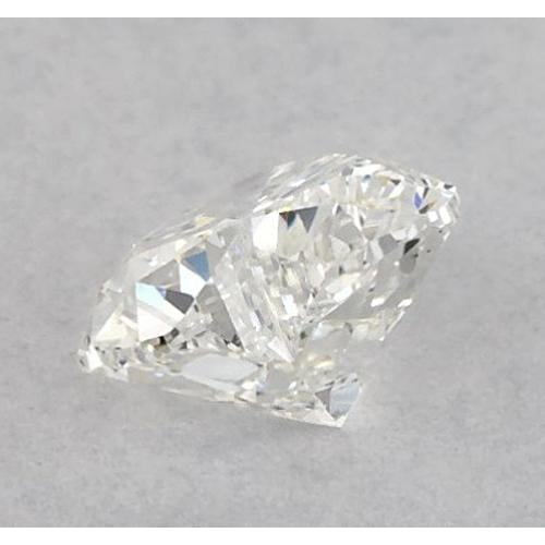 natural heart diamond 1.5ct loose_diamond close up detail