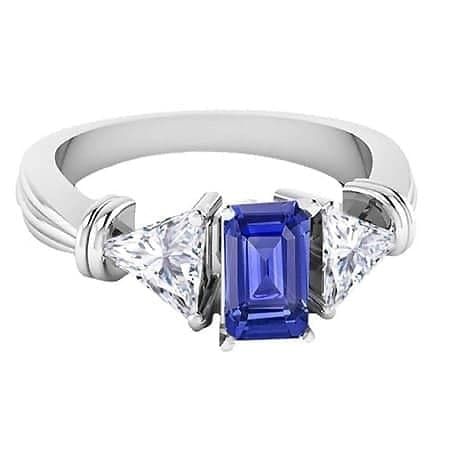 Womans Weeding Fancy Solitaire Emerald Sri Lankan Sapphire Ring