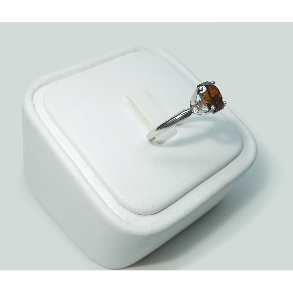 Lady’s Brilliant Radiant Cut Red Diamond White Gold Gemstone Ring
