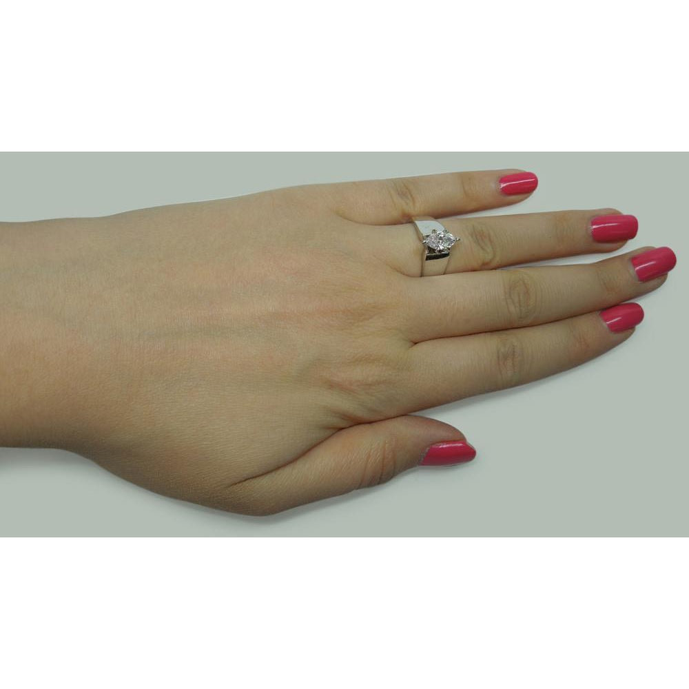 Style White Elegant Gold Diamond Solitaire Ring