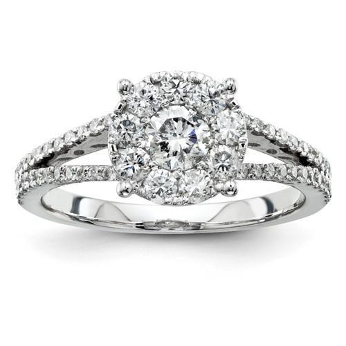 Vintage Style Amazing Anniversary Solitaire Ring with Accents White Gold Diamond