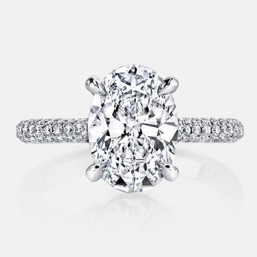 Prong Set Princess Cut Vintage Style White Gold Diamond Solitaire Ring with Accents
