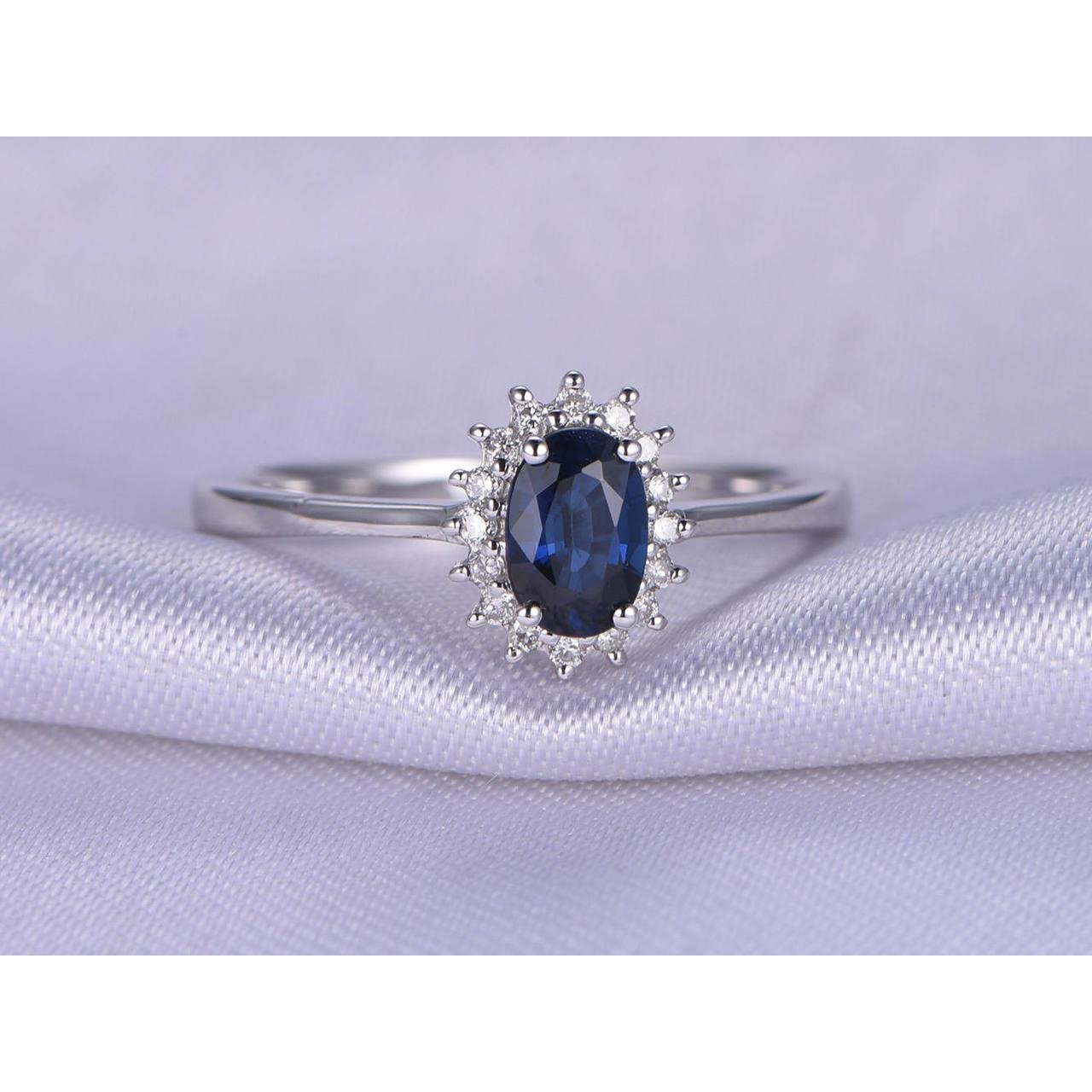 2.5 Carats Blue Oval Cut Kashmir Sapphire And Natural Earth Mined Diamond Ring White Gold 14K