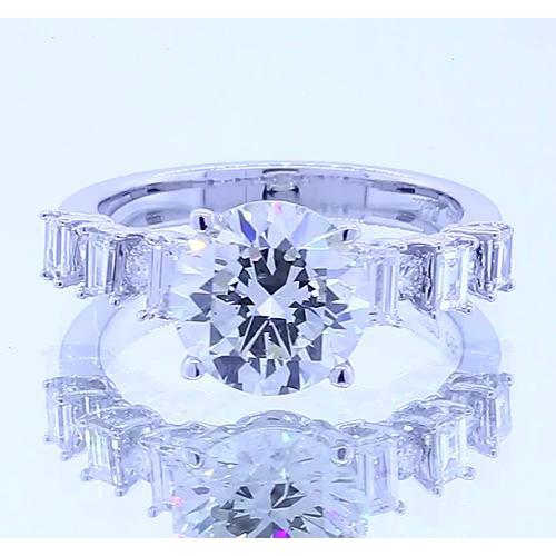 Princess Cut High Quality Unique Solitaire Ring with Accents White Gold Diamond