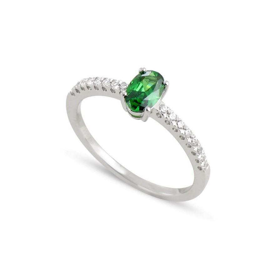Princess Cut Green Emerald And Diamond Wedding Gemstone Ring