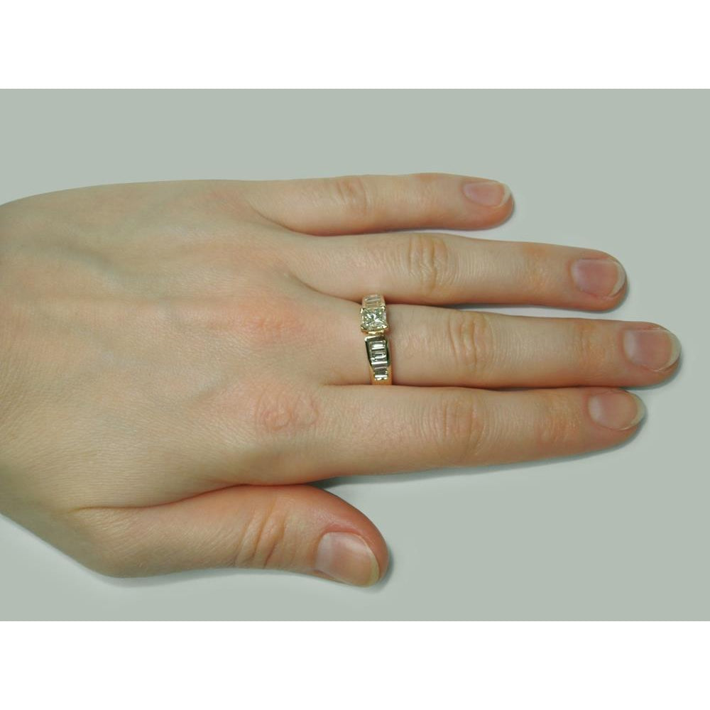 1.50 Ct Princess Baguette Diamonds Ring Solitaire Ring with Accents