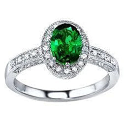 High Quality Oval Cut Green Emerald With Diamond Ring White Gold