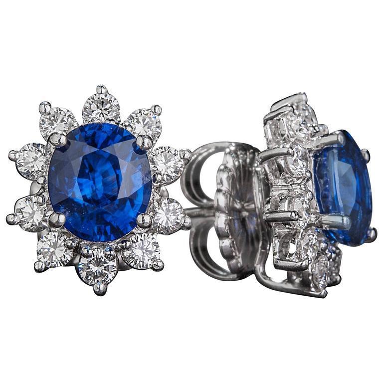 Lady’s Round Anniversary Blue Sapphire Cluster Diamond Lady Studs Earring White Gold