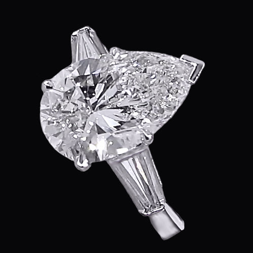 Pear Diamond Ring