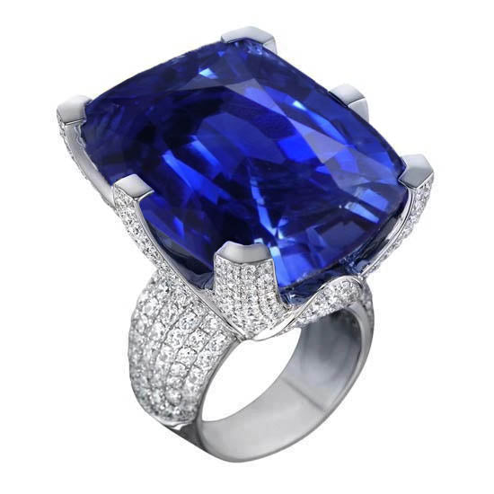 High Quality Fancy Cushion Ceylon Blue Sapphire And Round Diamonds