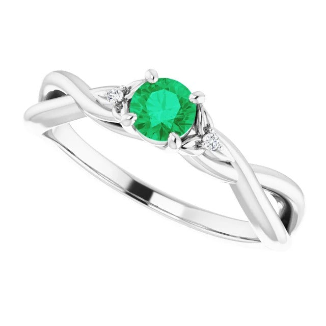 Ladies Green Emerald Ring Twisted Shank White