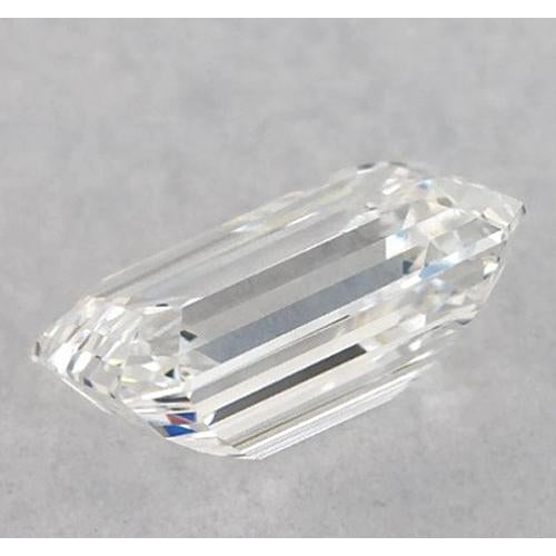 natural diamond 4ct loose_diamond close up detail