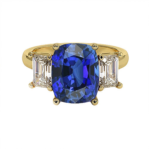 Yellow Gold Lady’s Brilliant Engagement 3 Stone Ring Cushion Ceylon Sapphire & Diamonds
