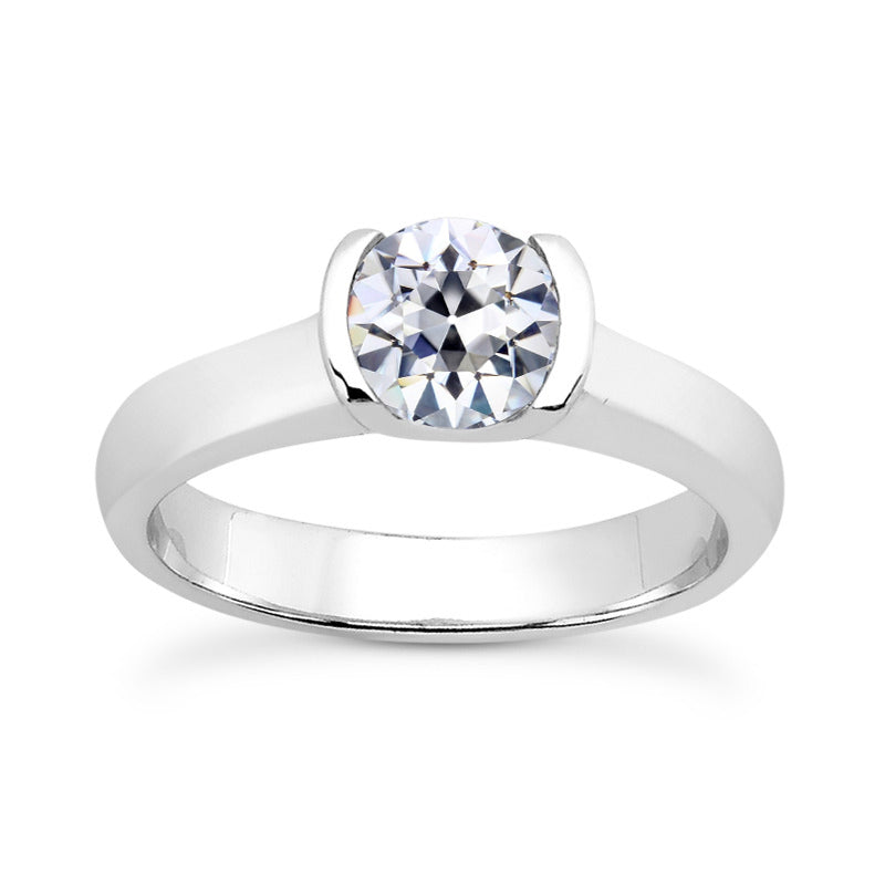 Lady’s Fancy Wedding Engagement White Gold Diamond Solitaire Ring