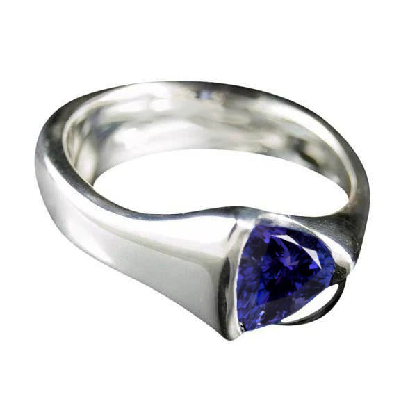 Women Jewelry White Gold Trillion Tanzanite Solitaire Ring