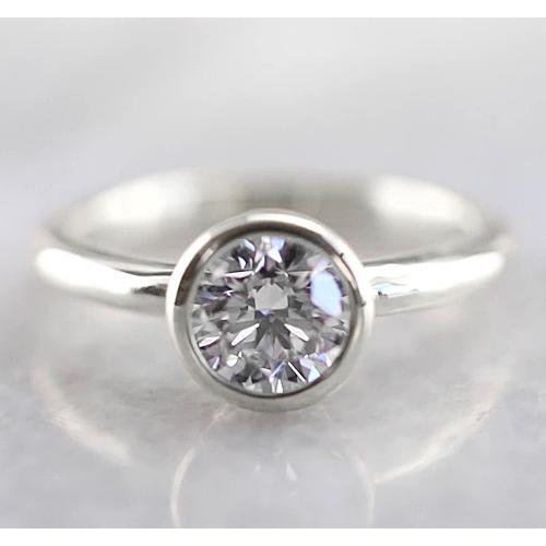 Lady’s Sparkling Unique Engagement White Gold Anniversary Ring