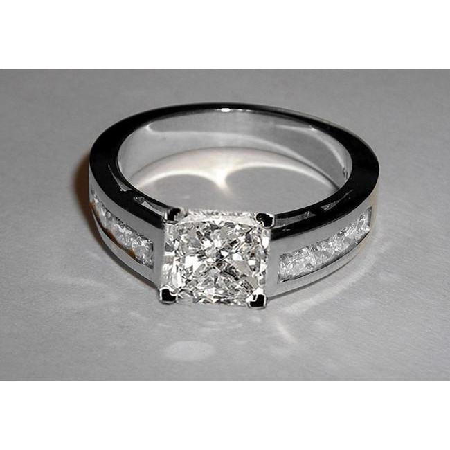 Antique Style Engagement White Gold Diamond Solitaire Ring with Accents