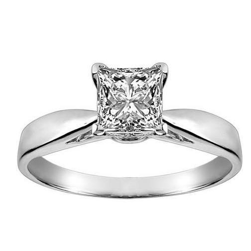 Gorgeous Fancy Wedding Engagement White Gold Diamond Solitaire Ring