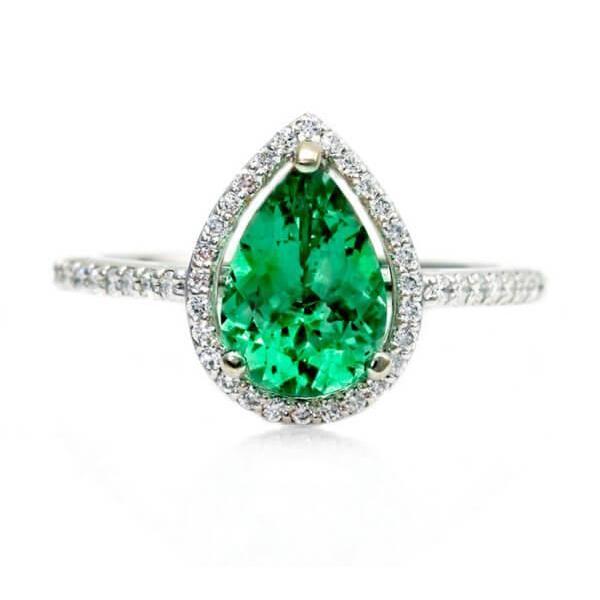 Ladies Green Emerald And Diamond Ring White Gold Gemstone Ring