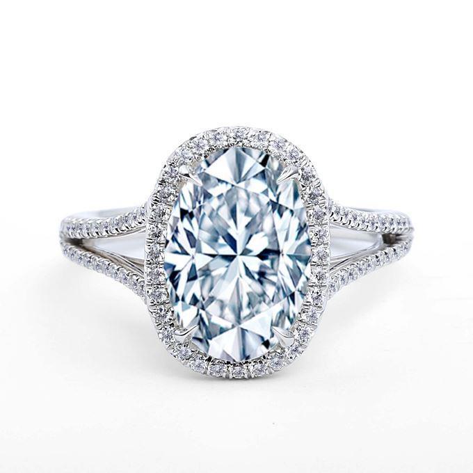 Oval And Round Cut Diamond Engagement Ring 5.80 Carats White Gold 14K