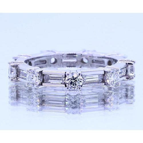 Round Diamond & Baguettes Anniversary Band 2.70 Carats Band