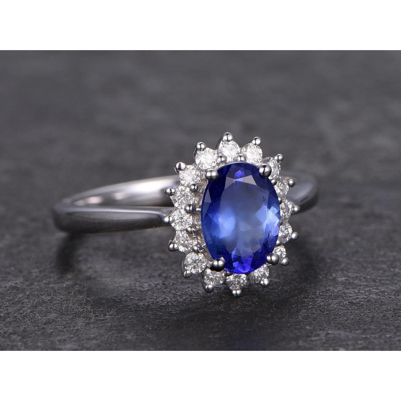 Tanzanite LAdies With Diamond Solid White Gold Gemstone Jewelry Gemstone Ring