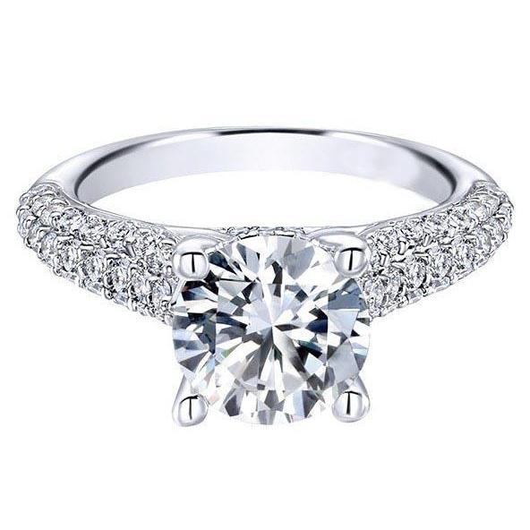 White Gold Sparkling 3.80 Carats Round Diamonds Anniversary Ring Solitaire With Accents Solitaire Ring with Accents