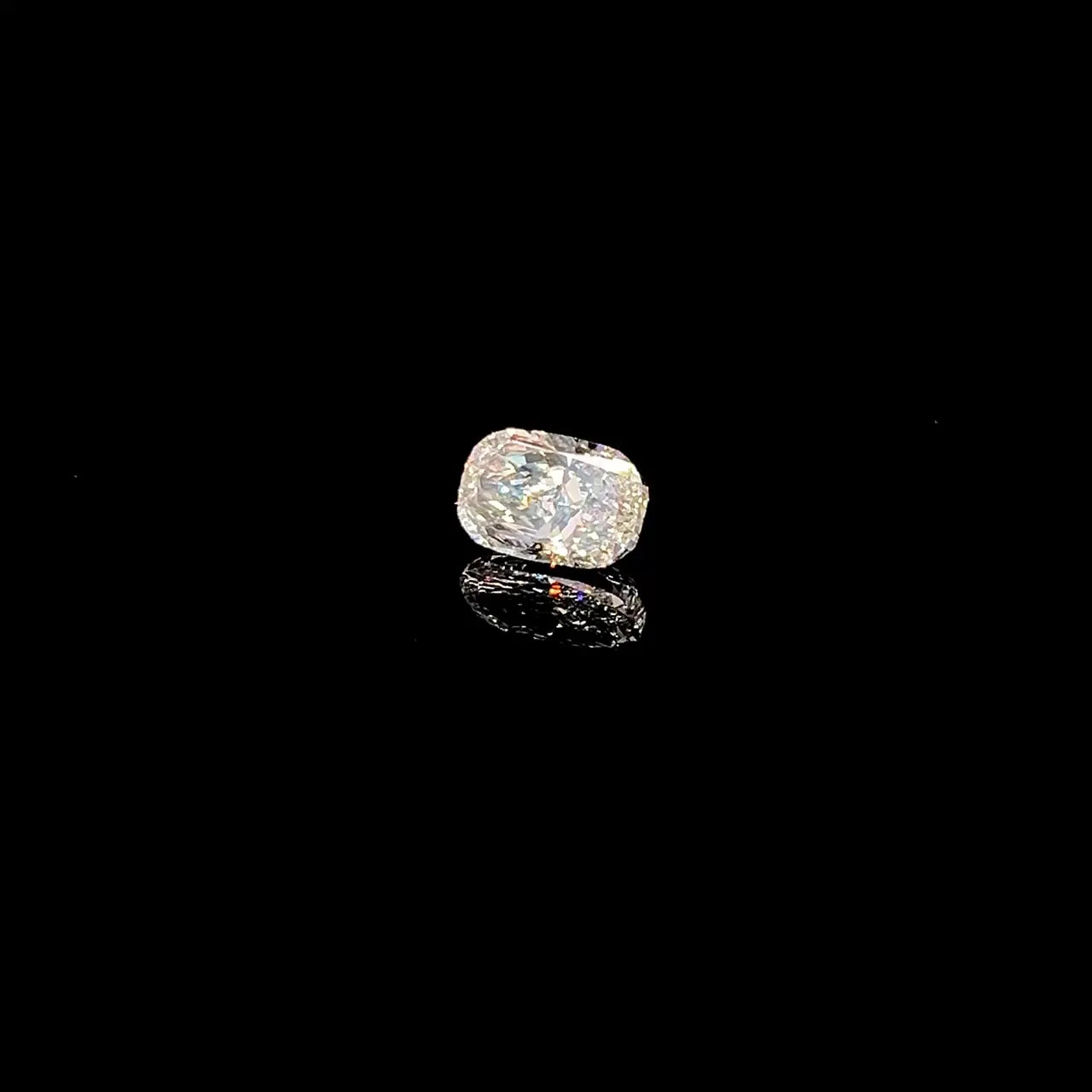 3.00ct Cushion brilliant Natural Diamond (Colour H, Clarity VS2, GIA Certified)