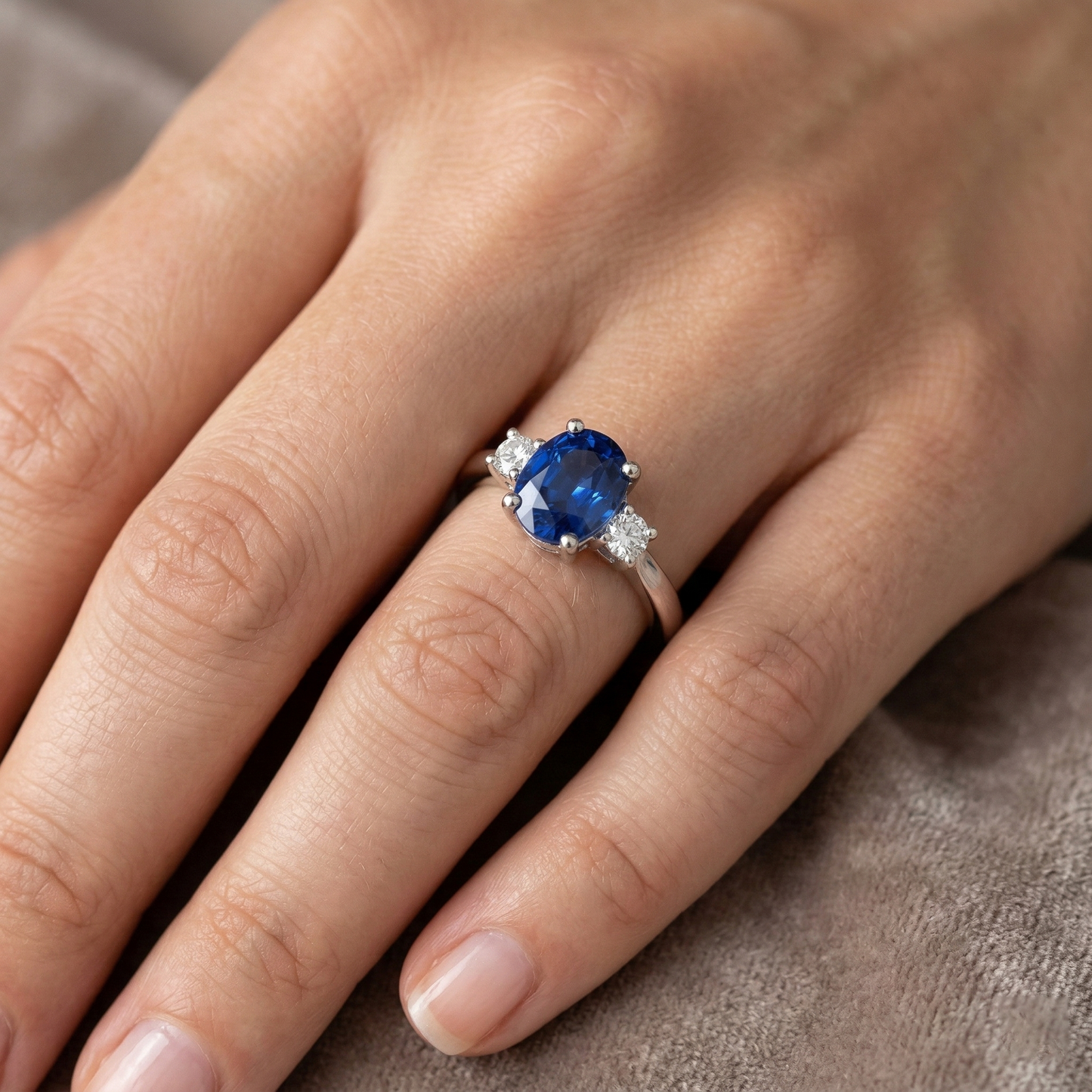 1.70 Carats Ceylon Sapphire Natural Earth Mined Diamonds Ring White Gold 14K