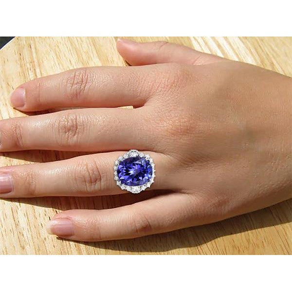12.25 Ct Big Oval Tanzanite With Diamonds Wedding Ring White Gold