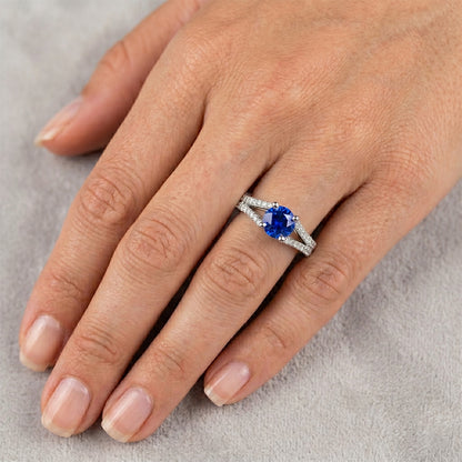 14K White Gold 3.20 Carats Sri Lankan Sapphire And Natural Earth Mined Diamonds Ring